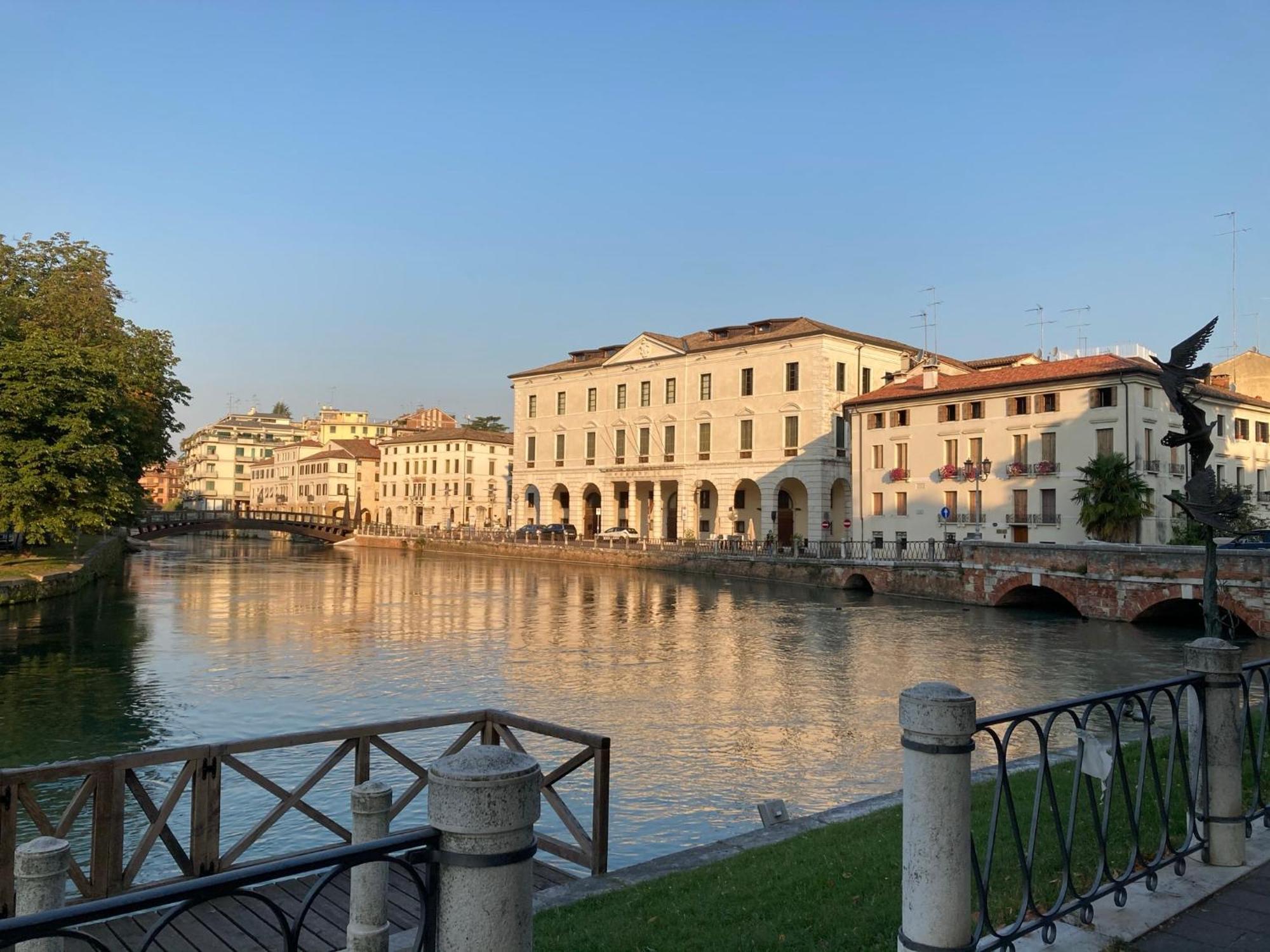 Maison Altinia Hotell Treviso Exteriör bild